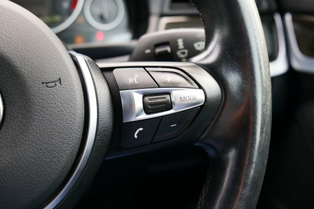 BMW 5 Series 2013 13 535D Black #13