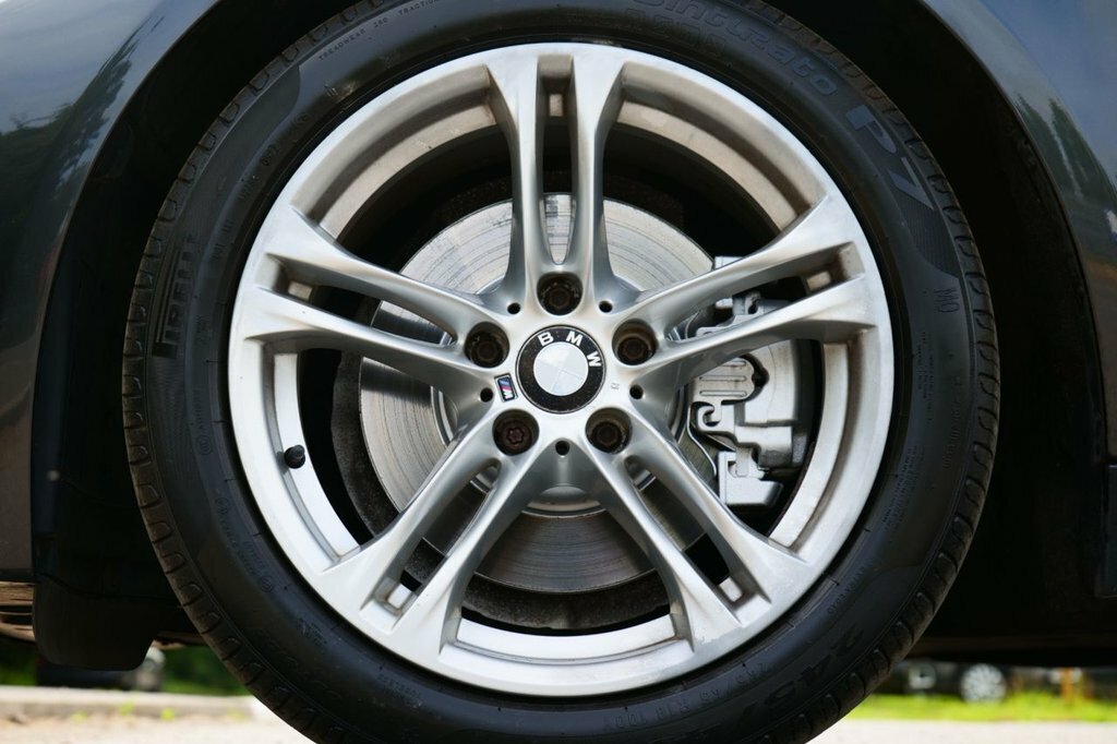 BMW 5 Series 2013 13 535D Black #39