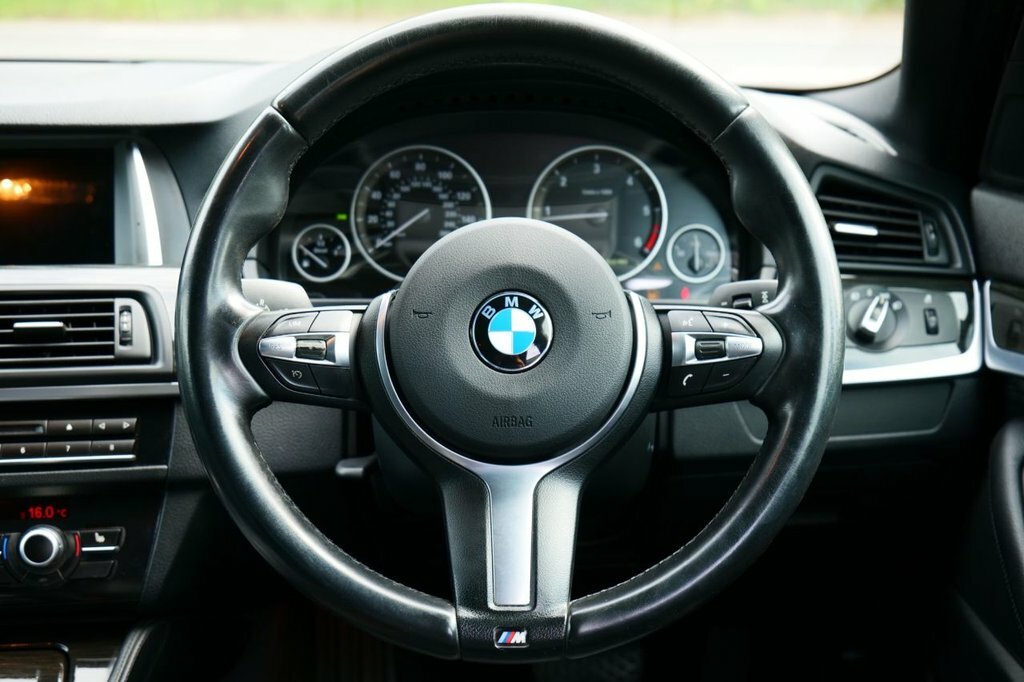 BMW 5 Series 2013 13 535D Black #10