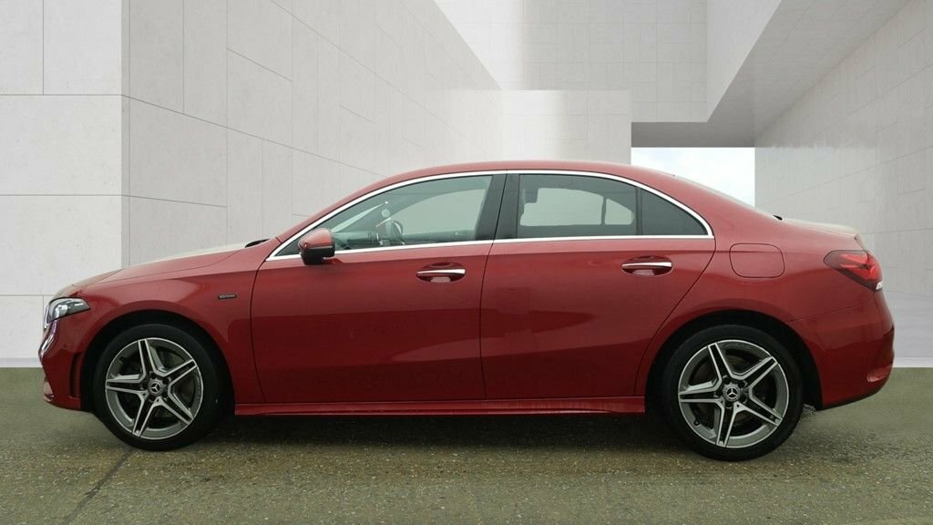 Mercedes-Benz A Class 1.3L Amg Line Red #6