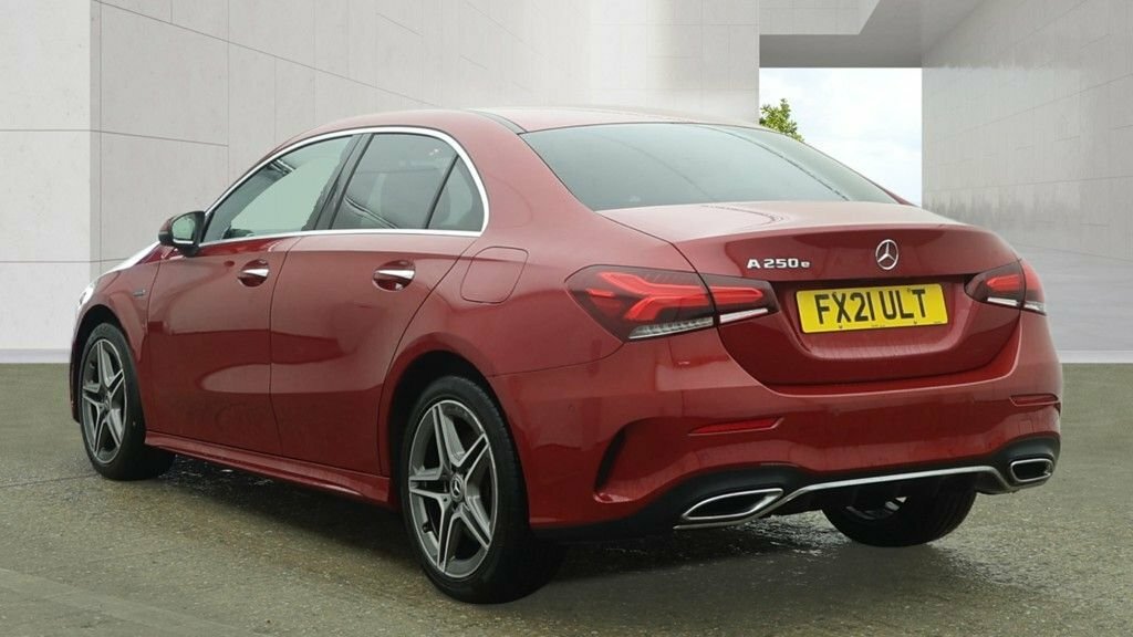 Mercedes-Benz A Class 1.3L Amg Line Red #3