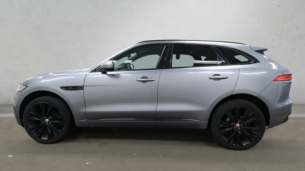 Jaguar F-Pace 2L Chequered Flag Grey #6