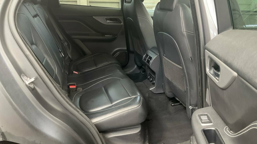 Jaguar F-Pace 3.0D V6 300 Sport Awd #8