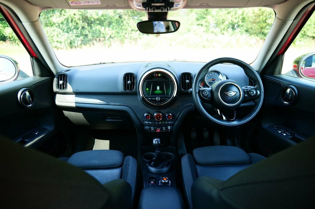 Mini Countryman 1.5L Cooper Red #3