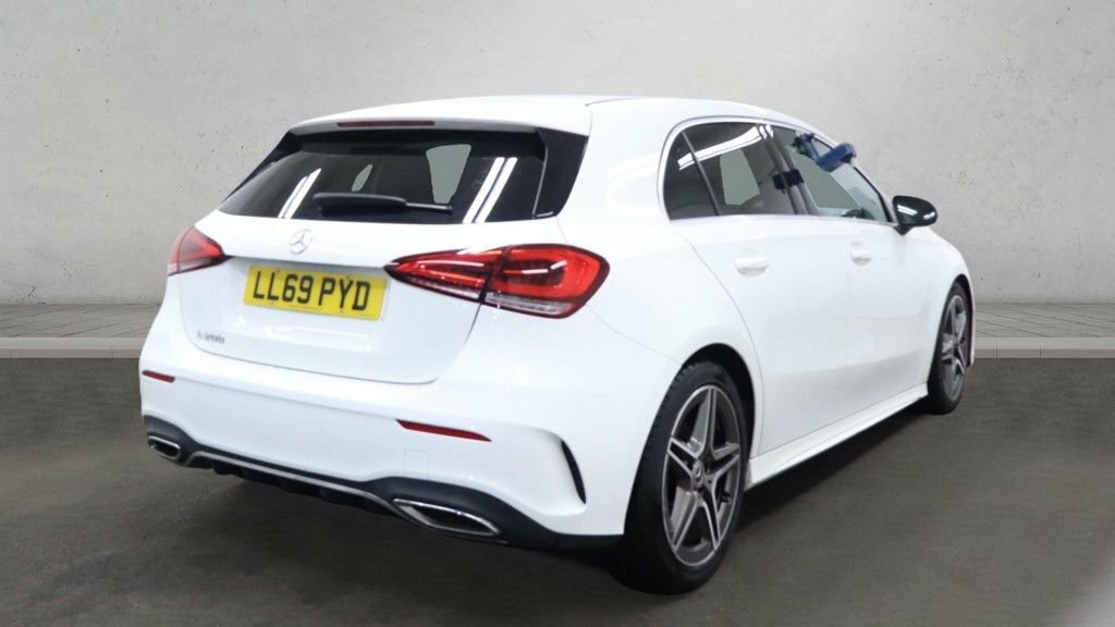 Mercedes-Benz A Class 1.3L Amg Line White #2