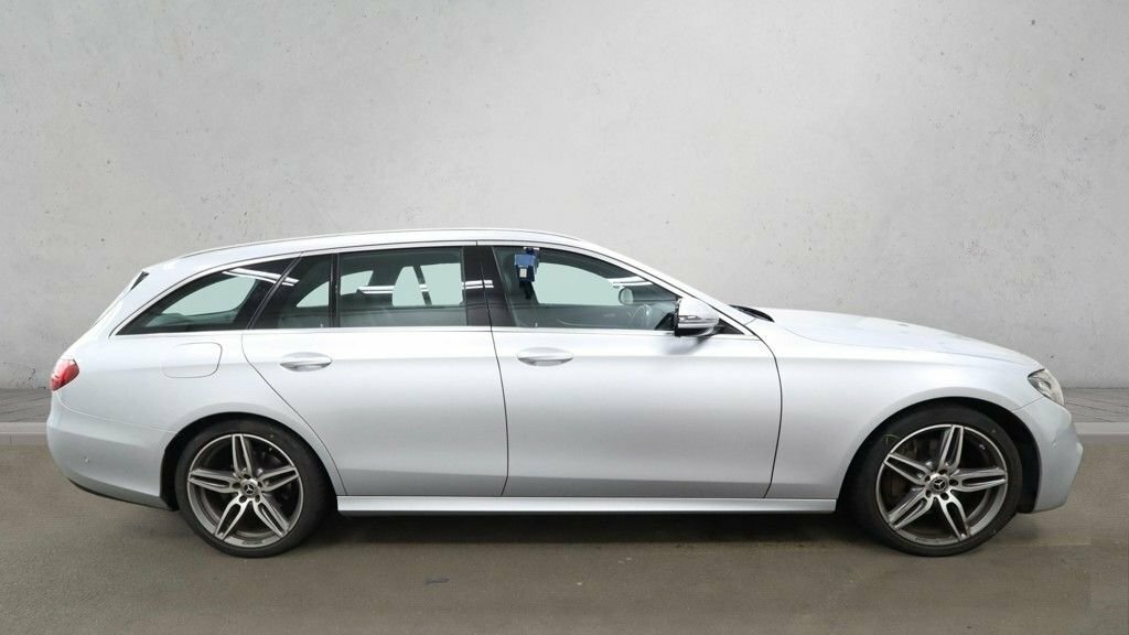Mercedes-Benz E Class 2L Amg Line Silver #5