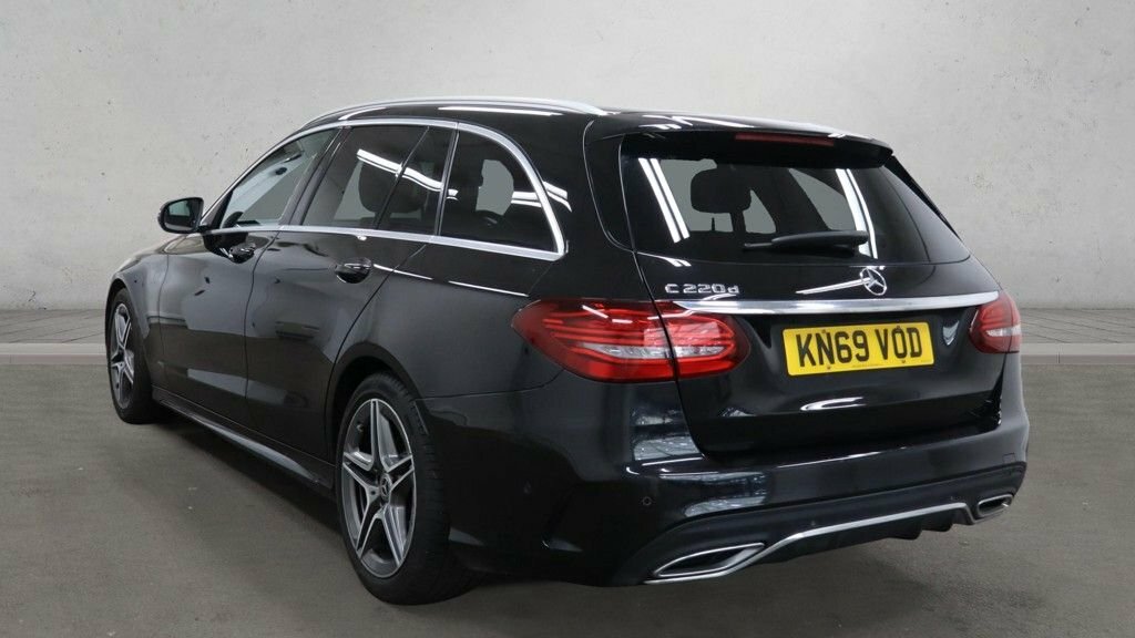 Mercedes-Benz C Class 2L Amg Line Edition Black #3