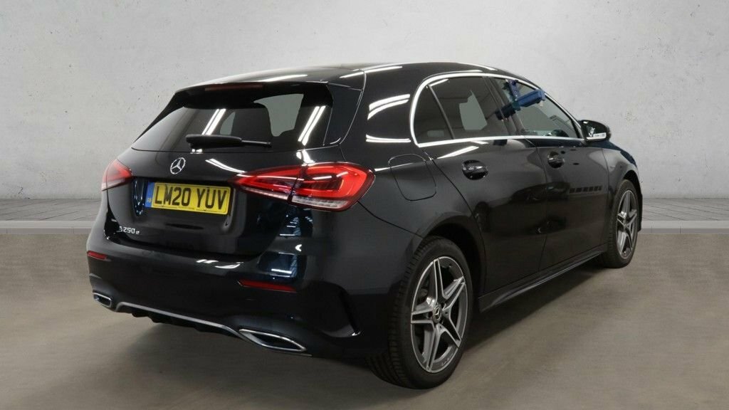 Mercedes-Benz A Class 1.3L Amg Line Black #2