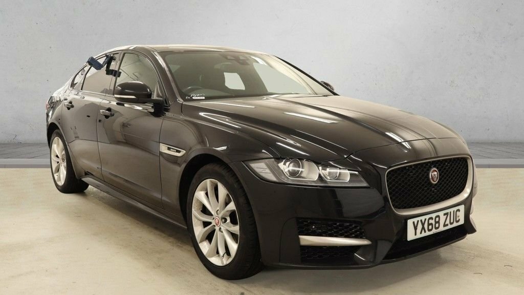 Jaguar XF 2L R-sport Black