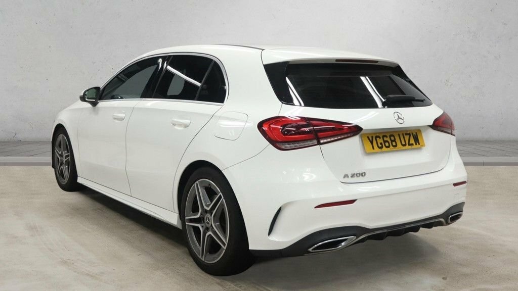 Mercedes-Benz A Class 1.3L Amg Line White #3