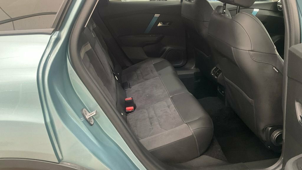 Citroen e-C4 50Kwh Shine Plus 7.4Kw Charger Grey #8