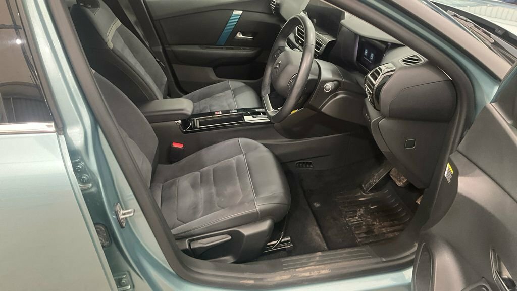 Citroen e-C4 50Kwh Shine Plus 7.4Kw Charger Grey #7