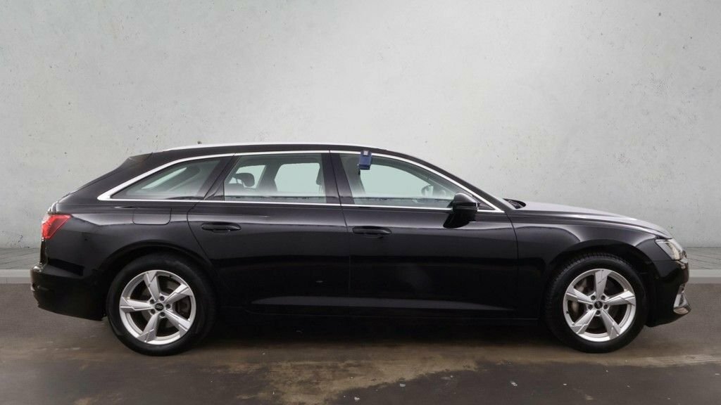 Audi A6 Avant 2L Sport Black #5