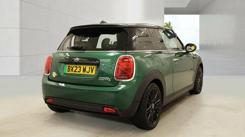Mini Electric Hatchback Green #2