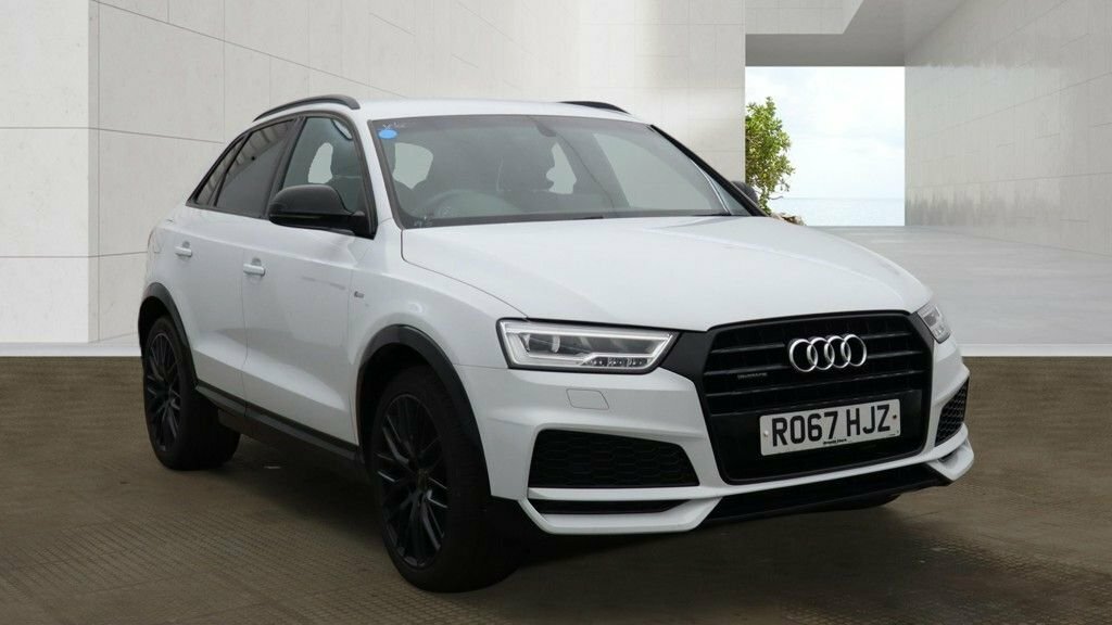Audi Q3 2L Black Edition White