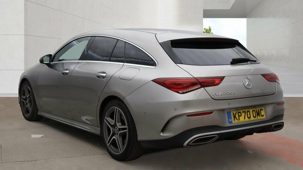 Mercedes-Benz CLA Class 2L Amg Line Silver #3