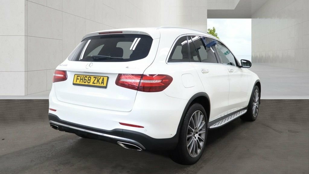 Mercedes-Benz GLC Class 2L Amg Line White #2