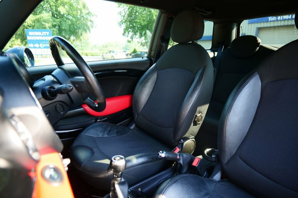 Mini Hatch 1.6 One Sport Chili Twin Sunroof Half Leat Brown #21