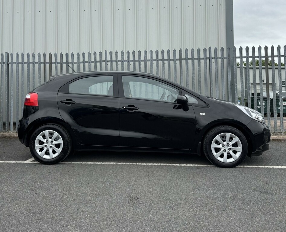 Kia RIO  Silver #7
