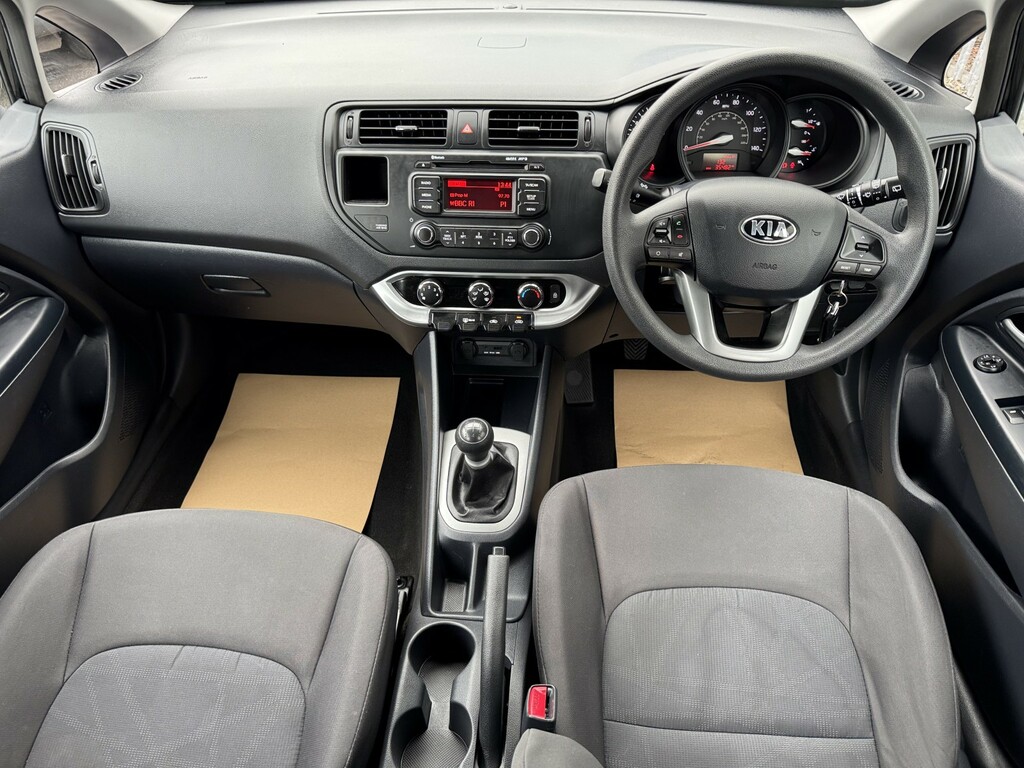 Kia RIO  Silver #13