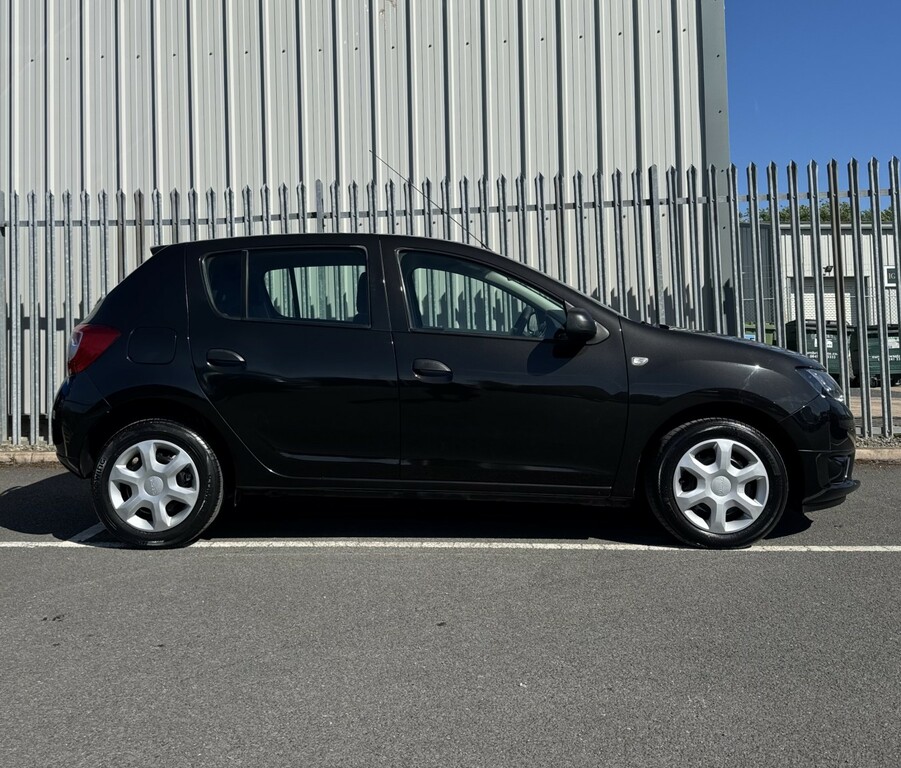 Dacia Sandero White #7