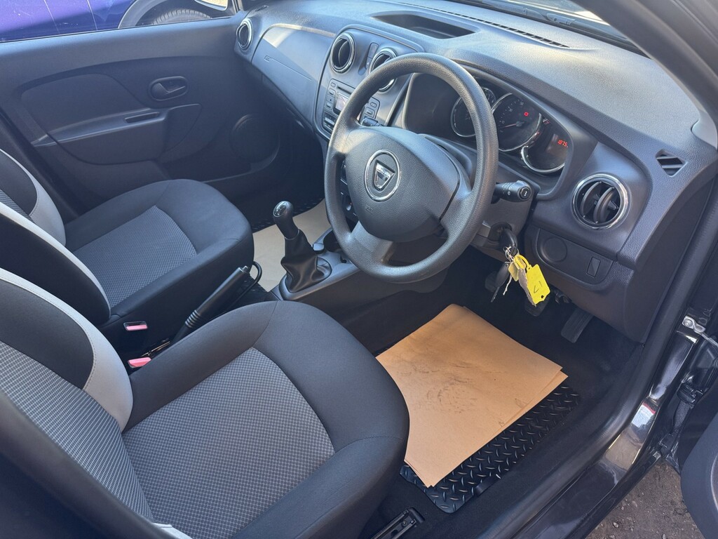 Dacia Sandero White #9