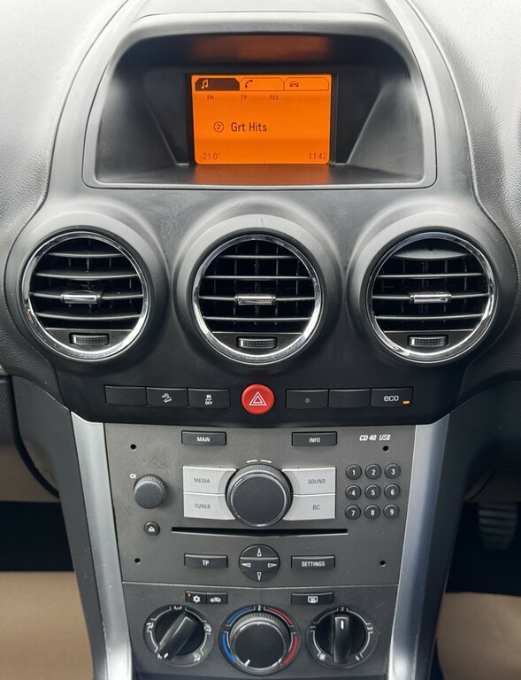 Vauxhall Antara 2.2 Turbo 2 Wheel Drive, Cdti, Exclusive E White #15