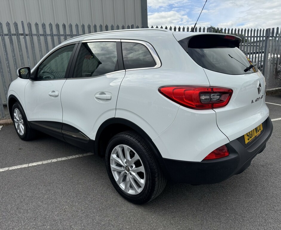 Renault Kadjar Dynamique Nav 1.2 Tce White #4
