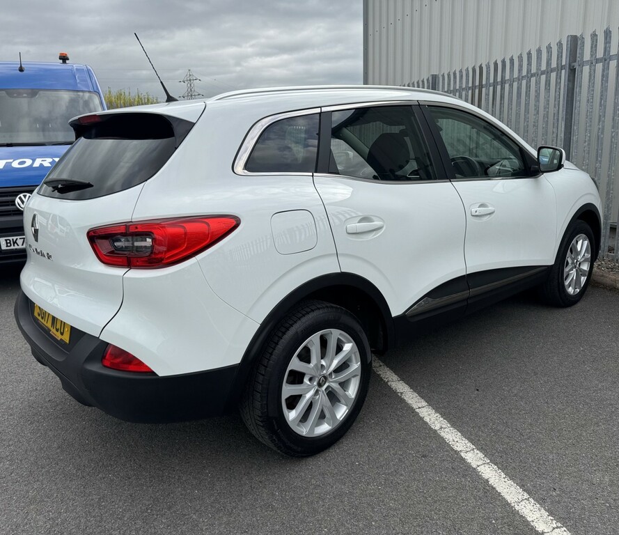 Renault Kadjar Dynamique Nav 1.2 Tce White #5