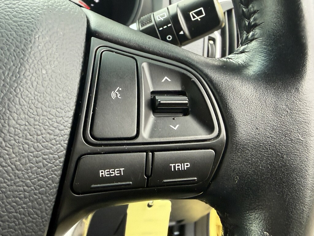 Kia RIO Rio Sr7 White #12