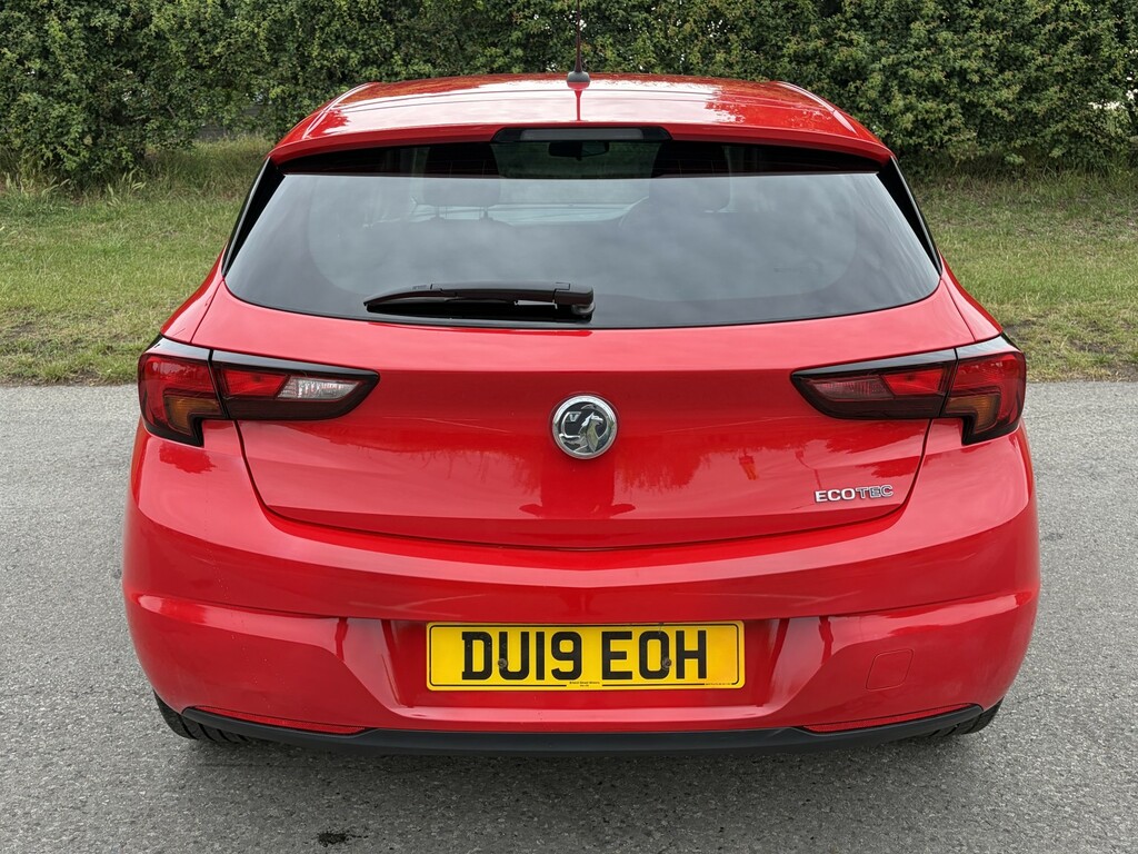 Vauxhall Astra 1.0 I Turbo Ecotec Design Red #5