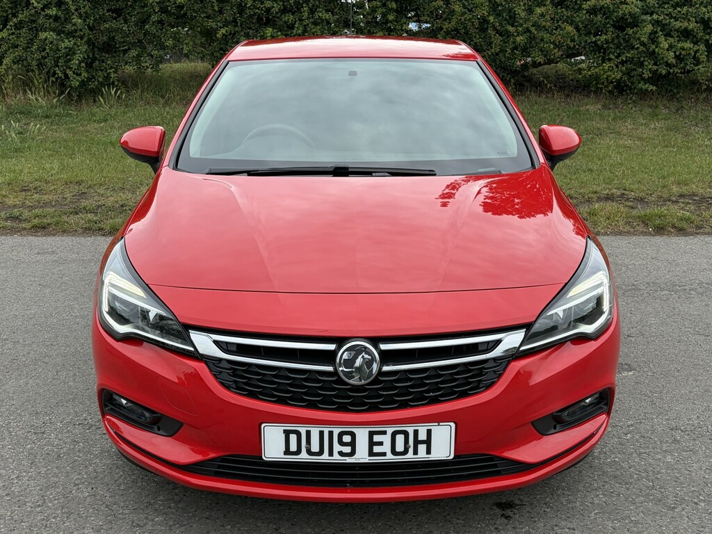 Vauxhall Astra 1.0 I Turbo Ecotec Design Red #2