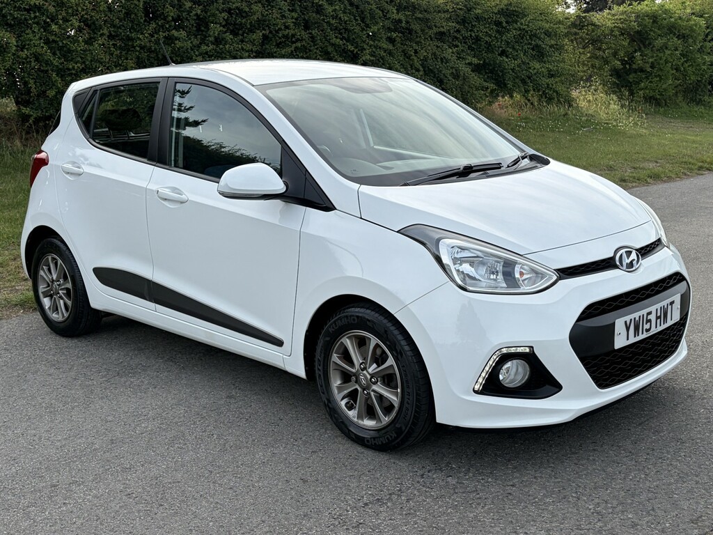 Hyundai I10 Hatchback 1.0 Premium 2015 YW15HWT White #3