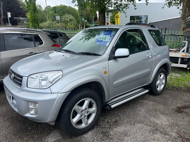 Toyota Rav 4 2.0 Vvt-i Nrg Suv 4Wd 224 G Silver