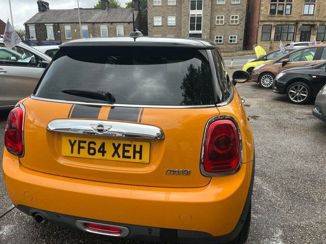 Mini Hatch 1.5 Cooper Hatchback Euro 6 S S YF64XEH Orange #4
