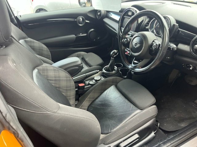 Mini Hatch 1.5 Cooper Hatchback Euro 6 S S YF64XEH Orange #6