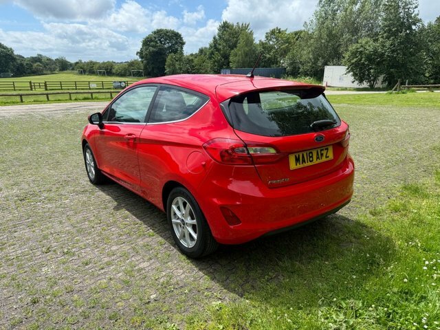 Ford Fiesta 1.1 Ti-vct Zetec Hatchback Euro MA18AFZ Red #4