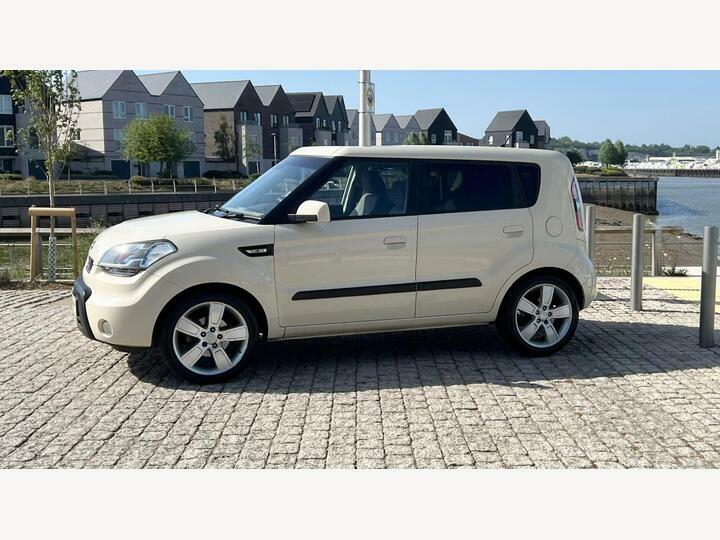 Kia Soul 1.6 Shaker Euro 4 Beige #4