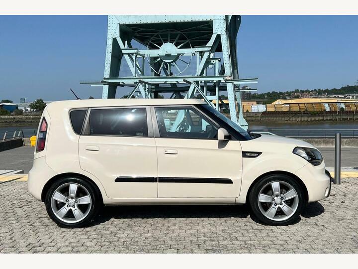 Kia Soul 1.6 Shaker Euro 4 Beige #3