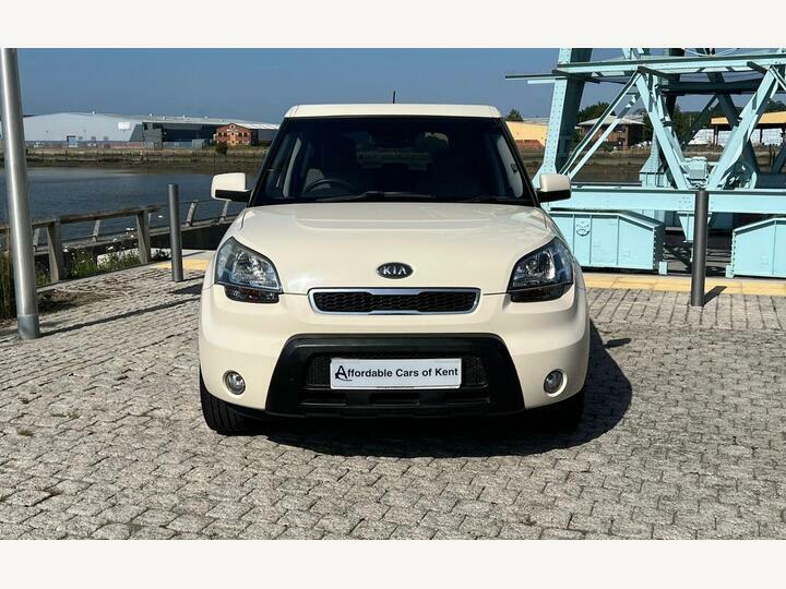 Kia Soul 1.6 Shaker Euro 4 Beige #2