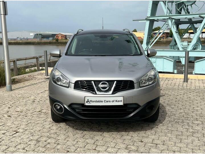 Nissan Qashqai+2 2.0 Tekna 2Wd Euro 4 Silver