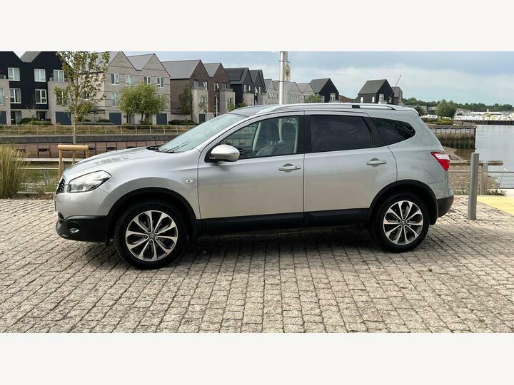 Nissan Qashqai+2 2.0 Tekna 2Wd Euro 4 Silver #3