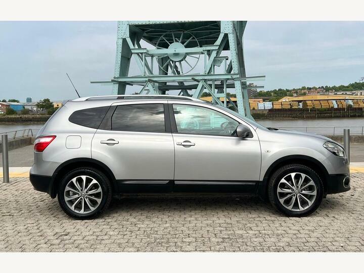 Nissan Qashqai+2 2.0 Tekna 2Wd Euro 4 Silver #2