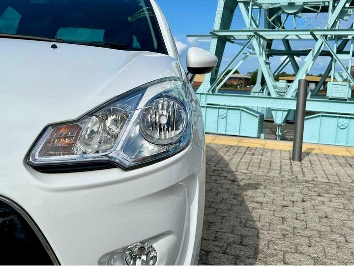 Citroen C3 C3 1.6 Exclusive Euro 5 White #5