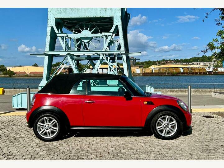 Mini Convertible 1.6 Cooper Convertible Steptronic Euro Red #3