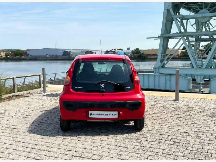 Peugeot 107 Hatchback Red #4
