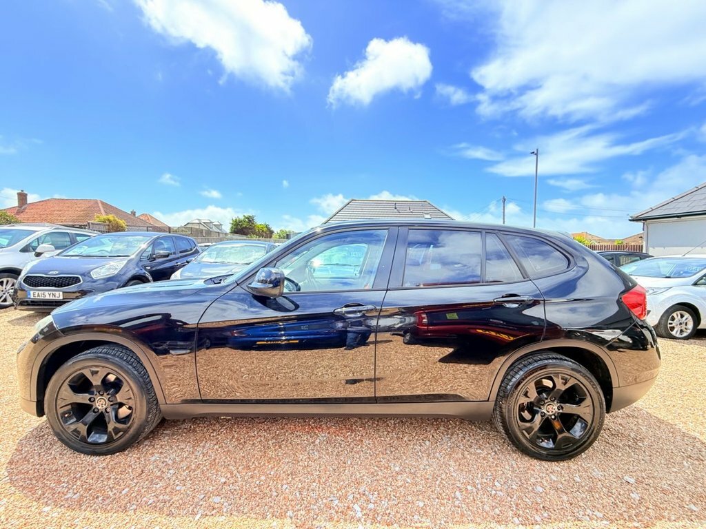 BMW X1 2L Se Black #6