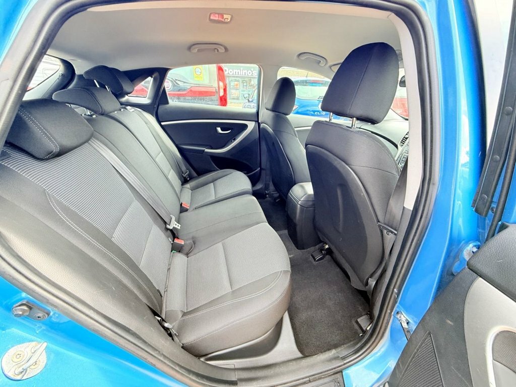 Hyundai I30 1.6 Crdi 128 Blue Drive Style Nav  #13
