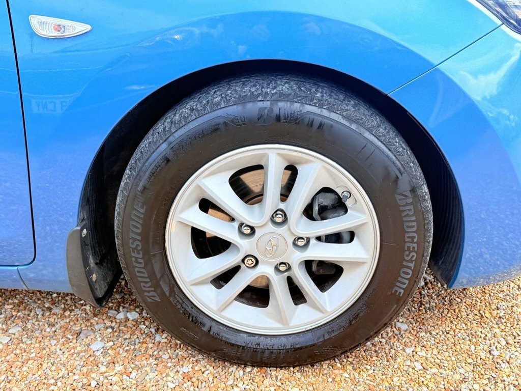 Hyundai I30 1.6 Crdi 128 Blue Drive Style Nav  #11