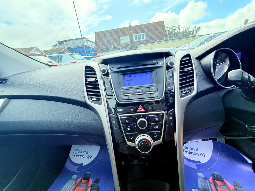 Hyundai I30 1.6 Crdi 128 Blue Drive Style Nav  #23